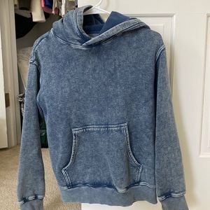 Aritzia TNA perfect hoodie